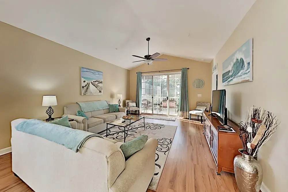 331catal 3 Bedroom Condo