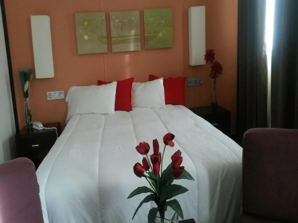 Hotel Puerta de Ocaña