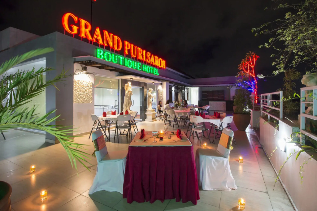 Grand Puri Saron Hotel Yogyakarta