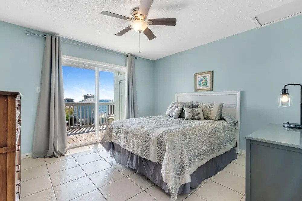 Lagoon Landing 305 1 Bedroom Condo by RedAwning