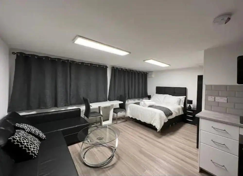 Inviting 1-bed Studio in Manchester & Feel at Home