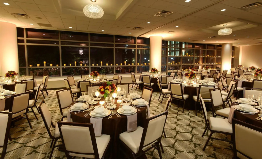Magnolia Hotel St. Louis, a Tribute Portfolio Hotel