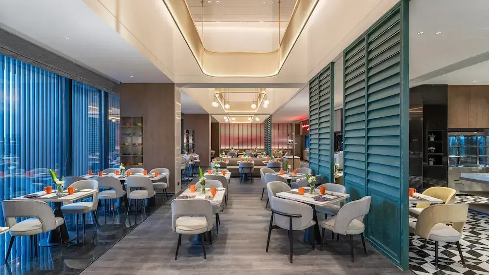 Holiday Inn Wuhan Houguan Lake by IHG