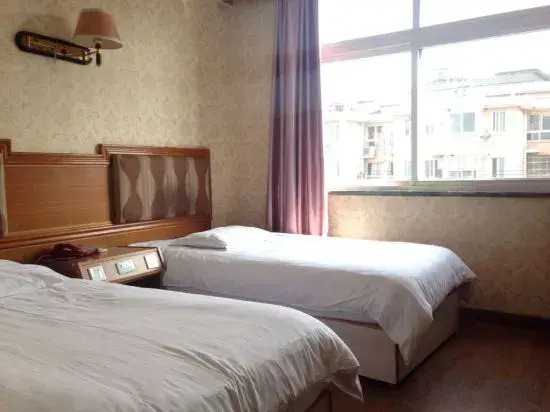 Fujun Hotel