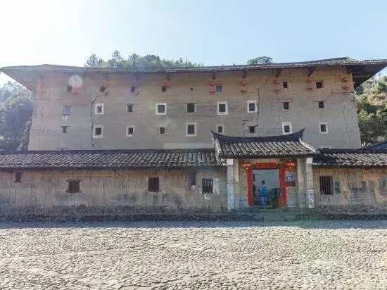 Yunshui Yao Ping'an Inn