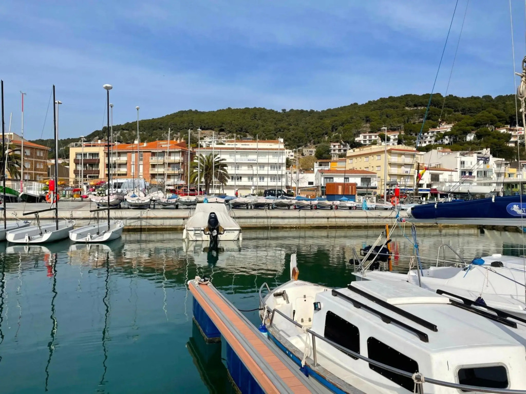 Marina Lateral 1D
