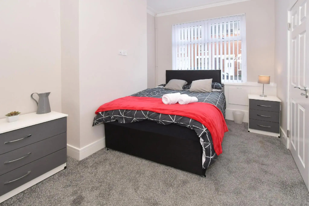 Townhouse @ Warrington Road Stoke