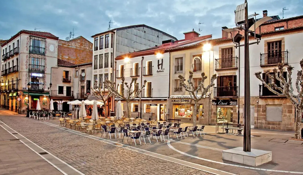 Hotel Apolonia Soria