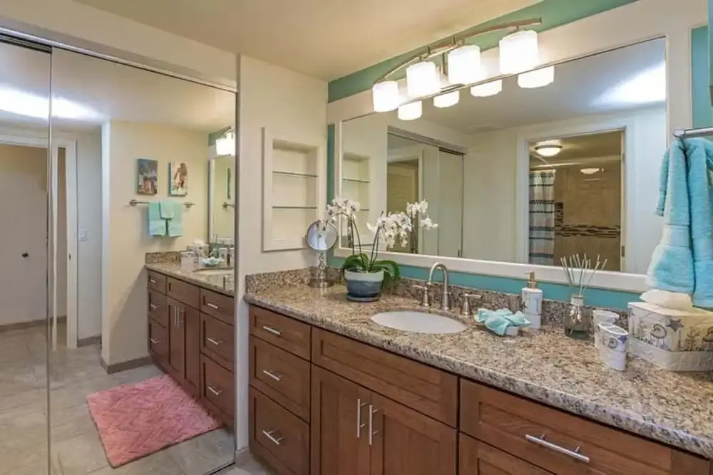 HBR1207-08 - 1 Br Condo