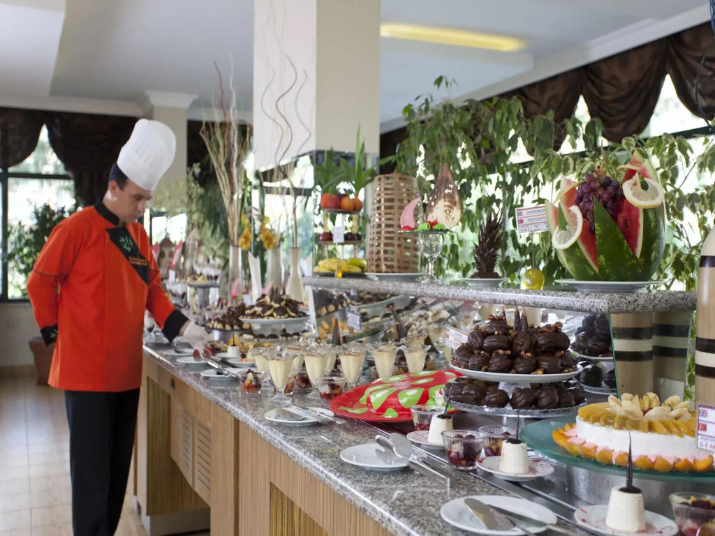 Green Garden Resort & Spa Hotel