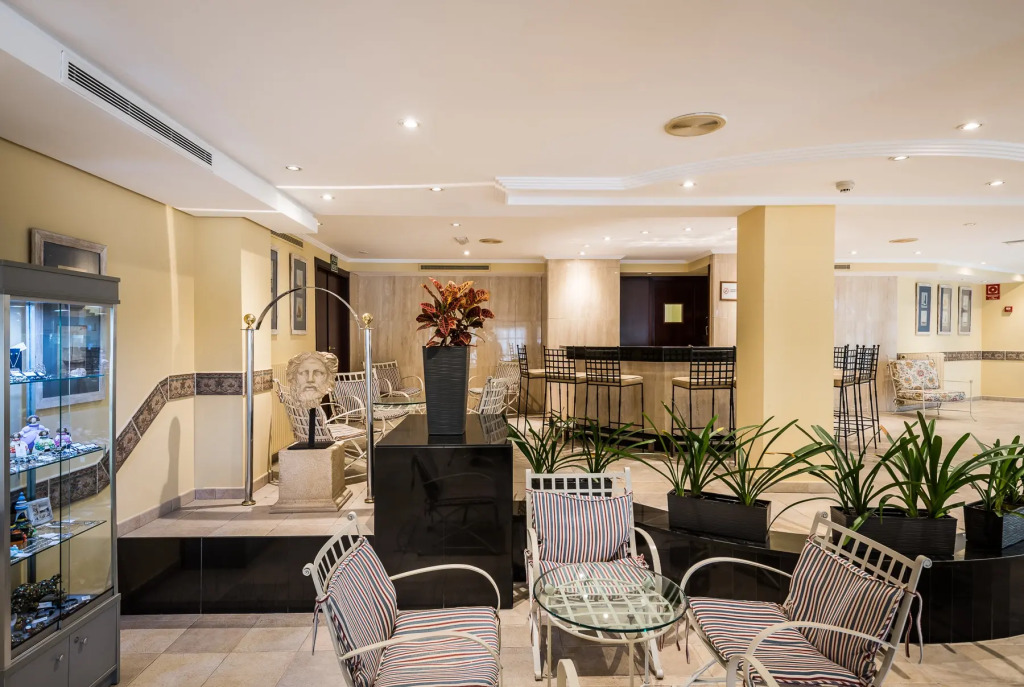 Hotel Intur Azor