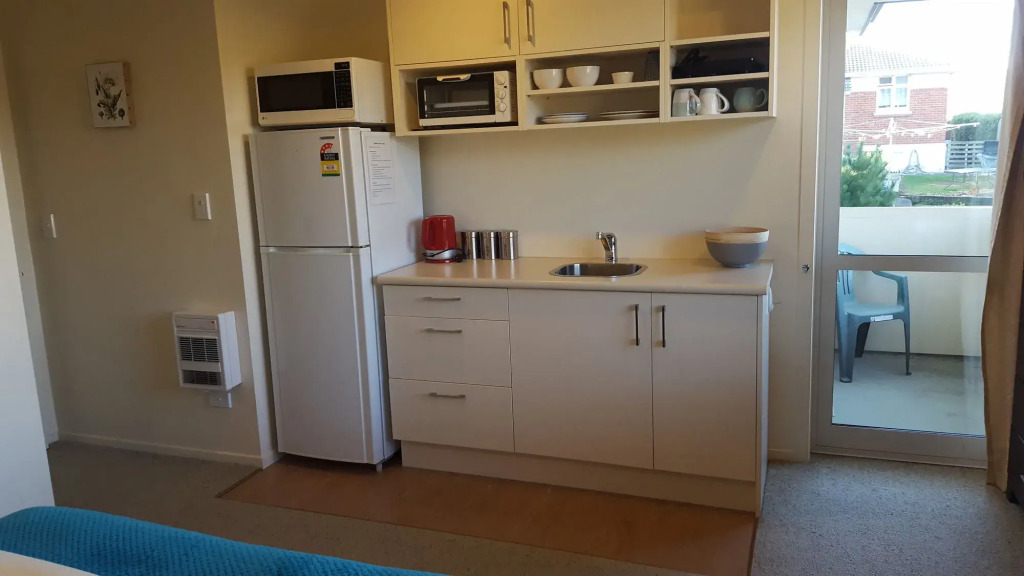 March Apartments