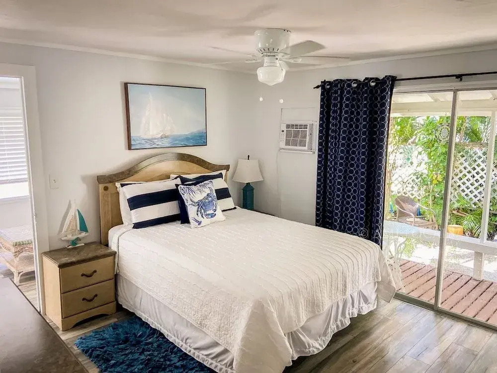 Island Time Inn Suites by AMI Locals