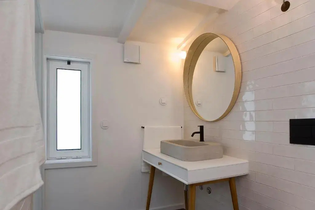 Oporto Avenue Attic