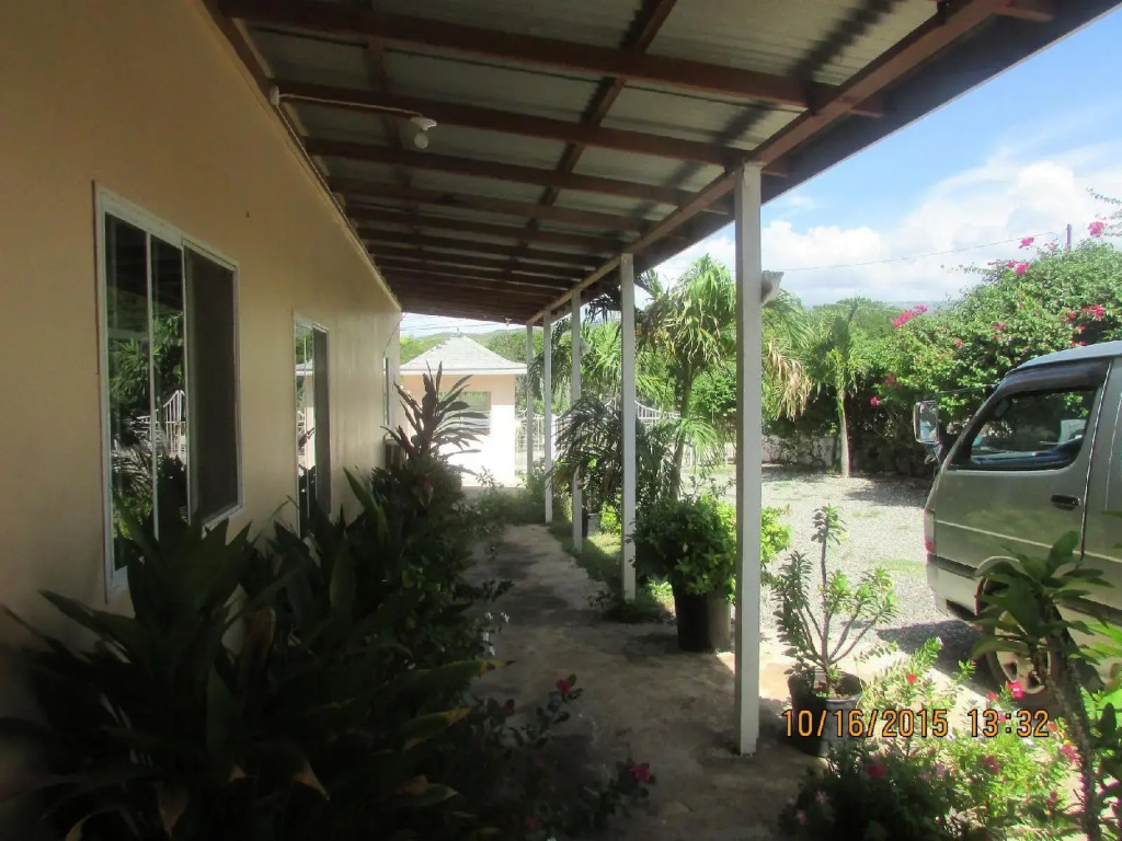 The Inn At Great Bay Treasure Beach Jamaica