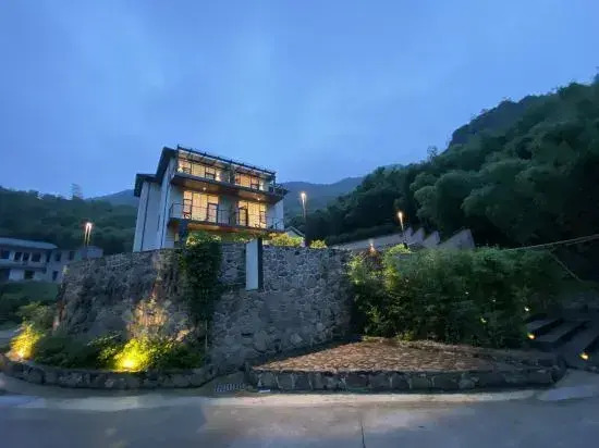 Moganshan Chujianshan Residence