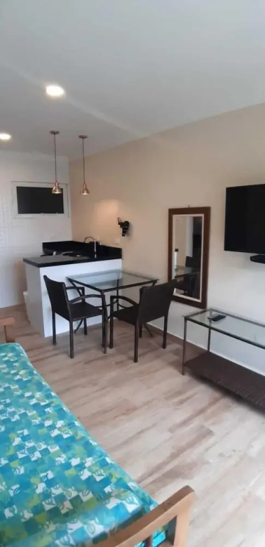 Maresias Hostel & Suites