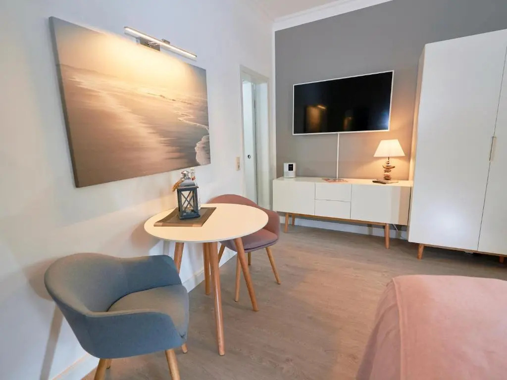 Villa "Saxonia" in Binz - WG 19, strandnah