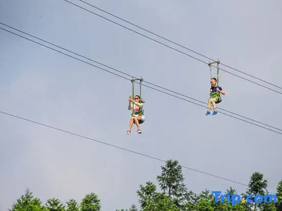 Fairy Mountain Changsong International Hotel