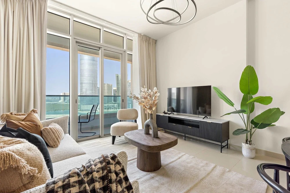 Silkhaus 1BR Prime Spot at Julphar in Reem Island