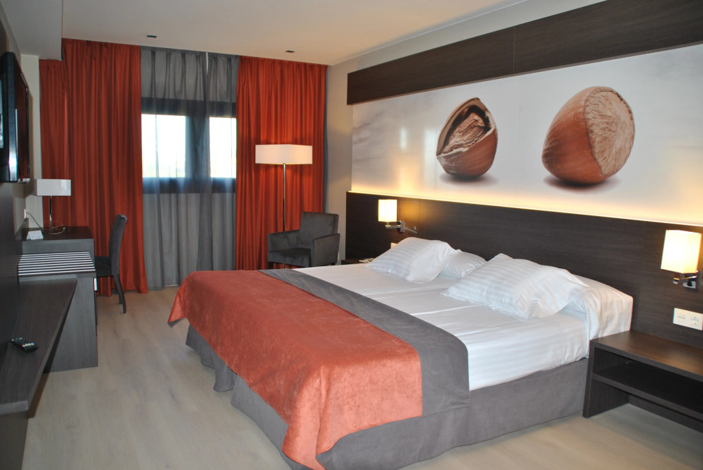 Breas Hotel