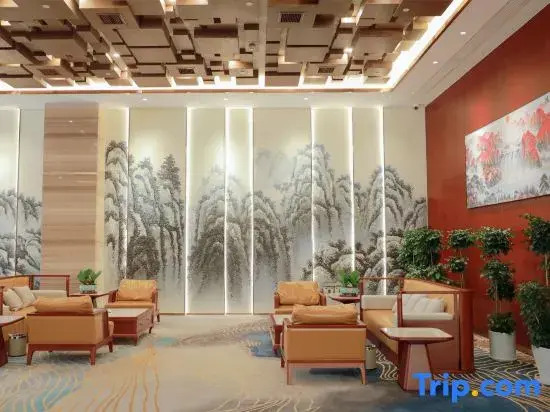 Gongqing Yayue Hotel