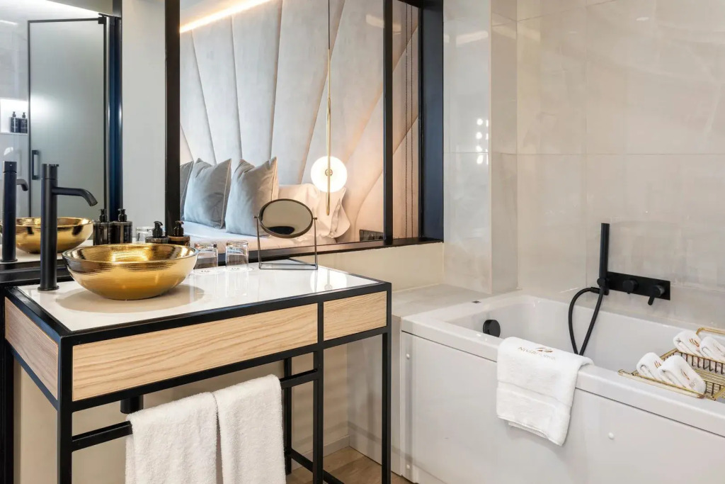 Nivia Born Boutique Hotel