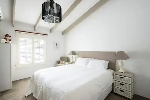 Bycroft Lodge