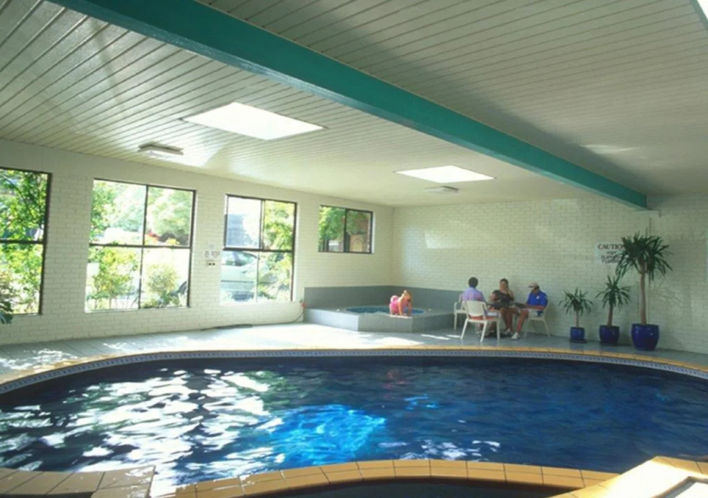 Best Western Plus The Tudor Box Hill