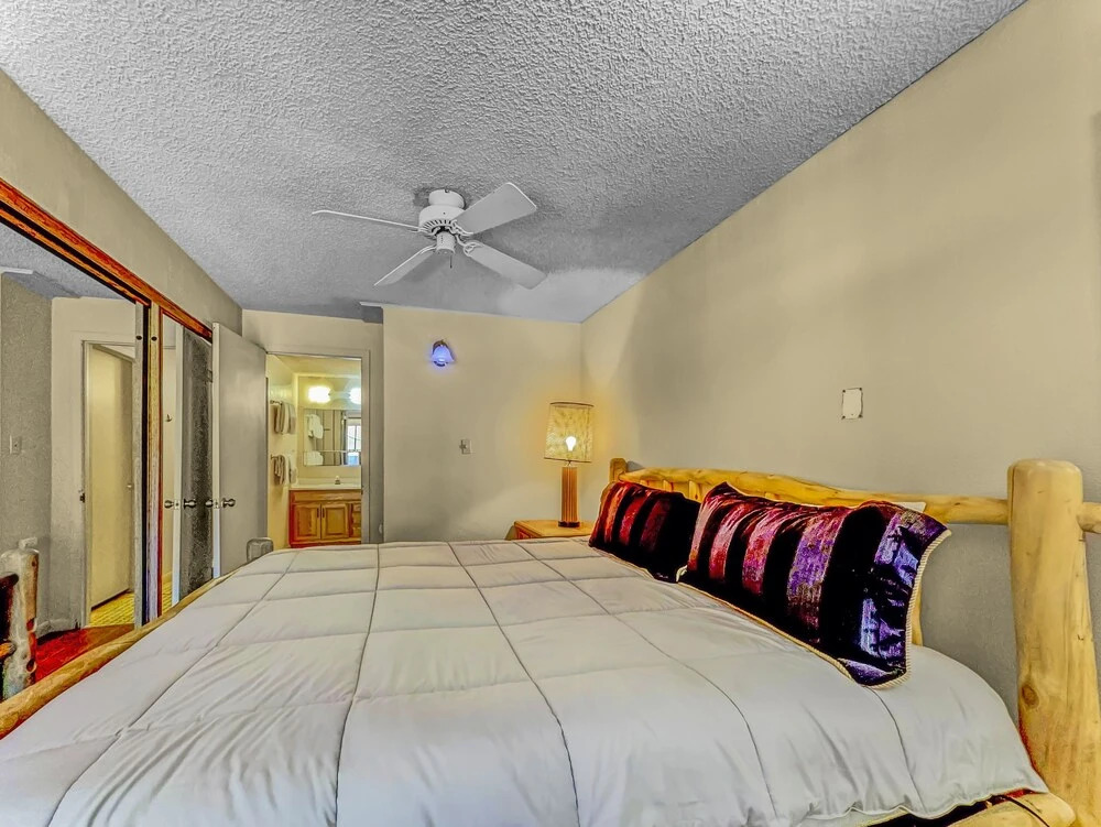 Sf411 Snowflake 3br 3ba 4 Bedroom Condo by RedAwning