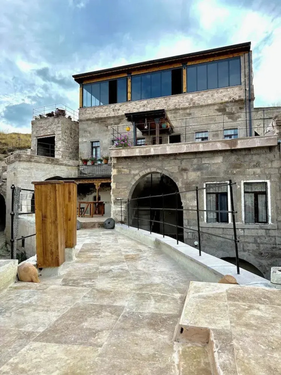 Kayaharman cave otel