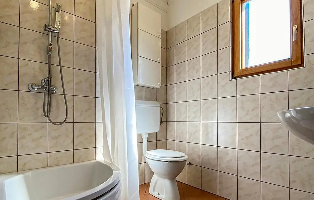 Awesome Home in Barban With 1 Bedrooms