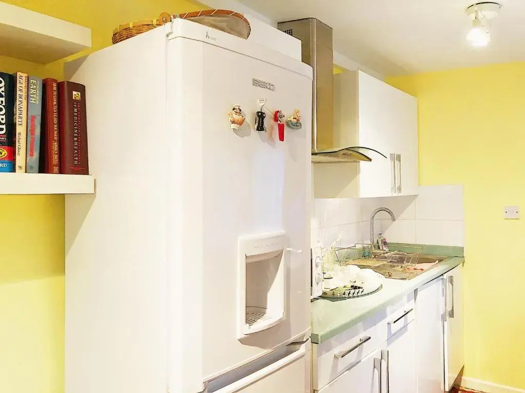Caspian Hotel