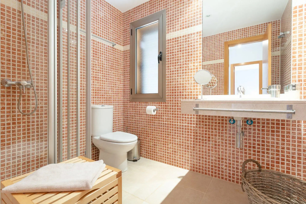Villa Tamarindos: Large Heated Private Pool, Sea Views, A/C, WiFi