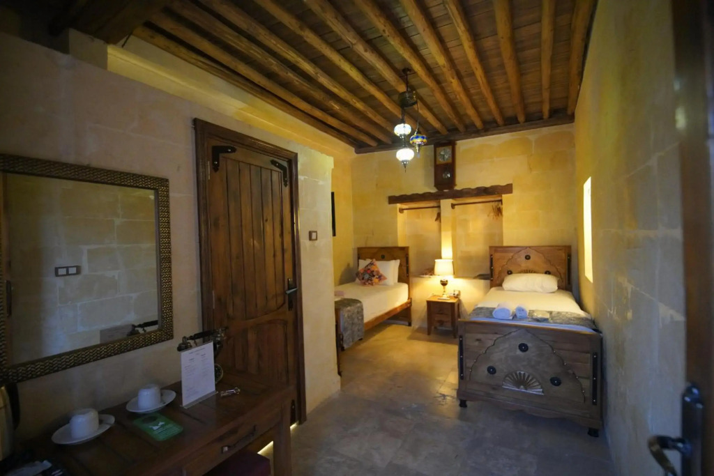 BABIL ANTIQUE HOTEL
