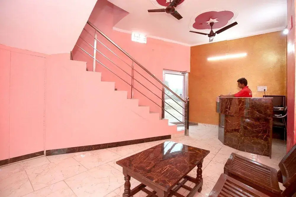 Oyo 10012 Hotel Dream Connect