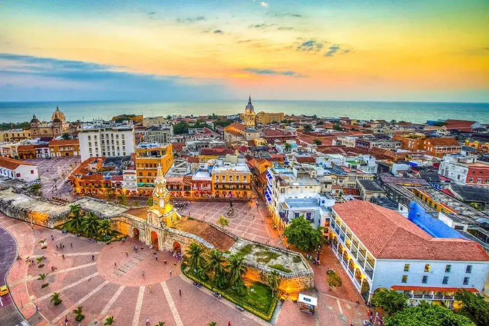 Study in the Old City of Cartagena E3m With Air Conditioning and Wifi
