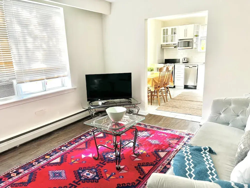 Elegant Brand New Apartment in Central Burlington
