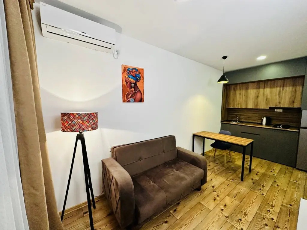 Apartment Memed Kontselidze 14