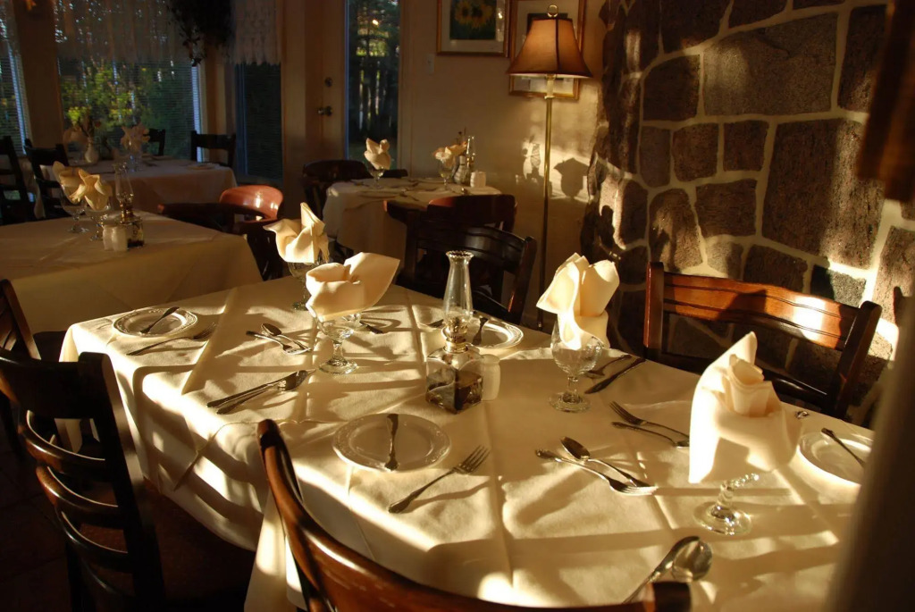 Auberge la Rosepierre bistro Henri