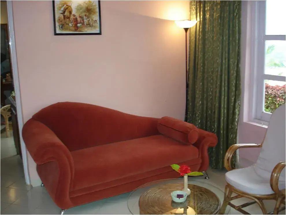 Indismart Woodbourne Resort
