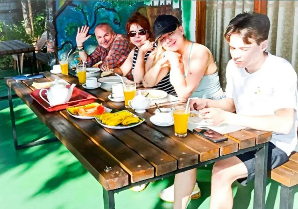GAIA ELLA Ecolodge and Yoga Centre