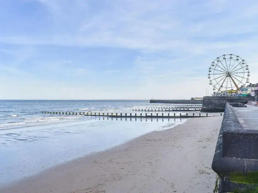 2bed Chalet Sleeps 5 - Dogs Free, Parking, Seaview