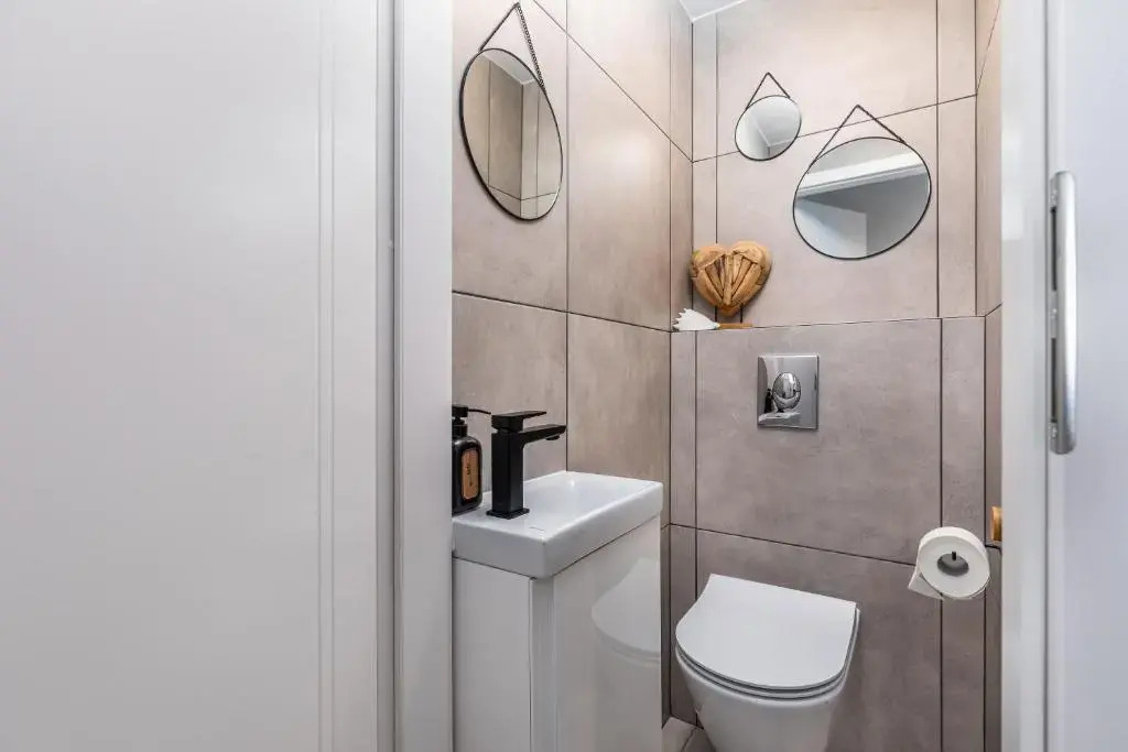 City View Apartment by Renters