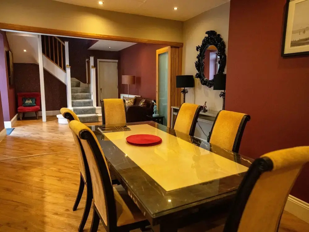Amadeus Apartments