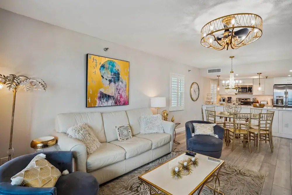 Pelican Pointe 5B