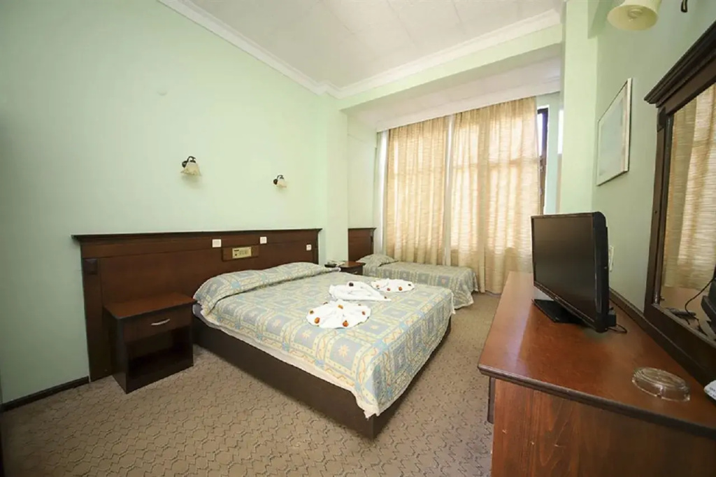 Hotel Golmar Beach