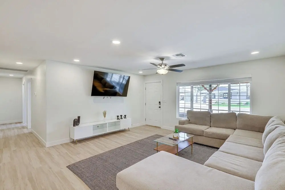 3 Mi to Old Town: Home w/ Game Room in Scottsdale!