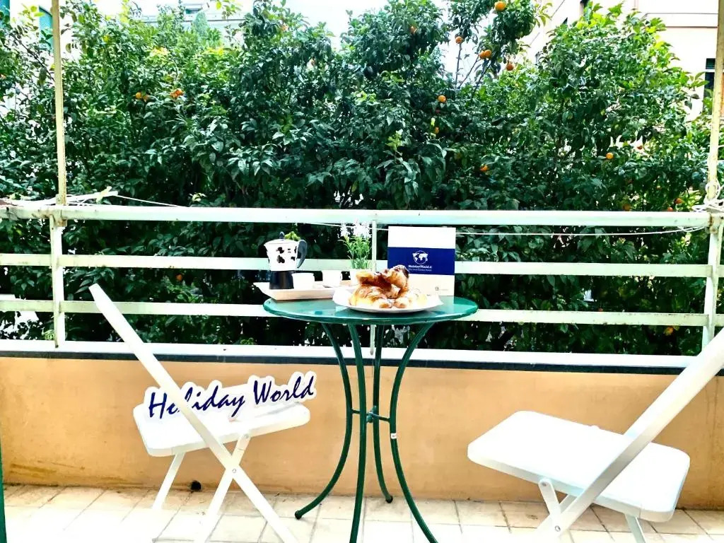 House Nervi 2 by Holiday World