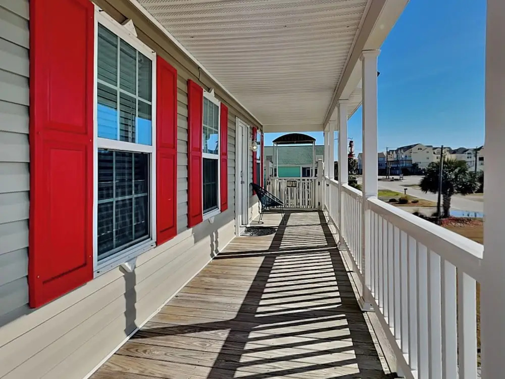 Starboard Shores by Topsail Realty